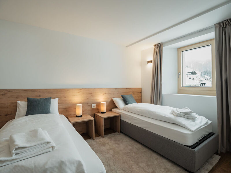 Alpine Apartments, (San Bernardino),
