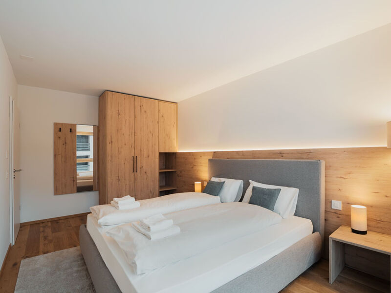 Alpine Apartments, (San Bernardino),