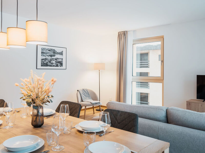 Alpine Apartments, (San Bernardino),