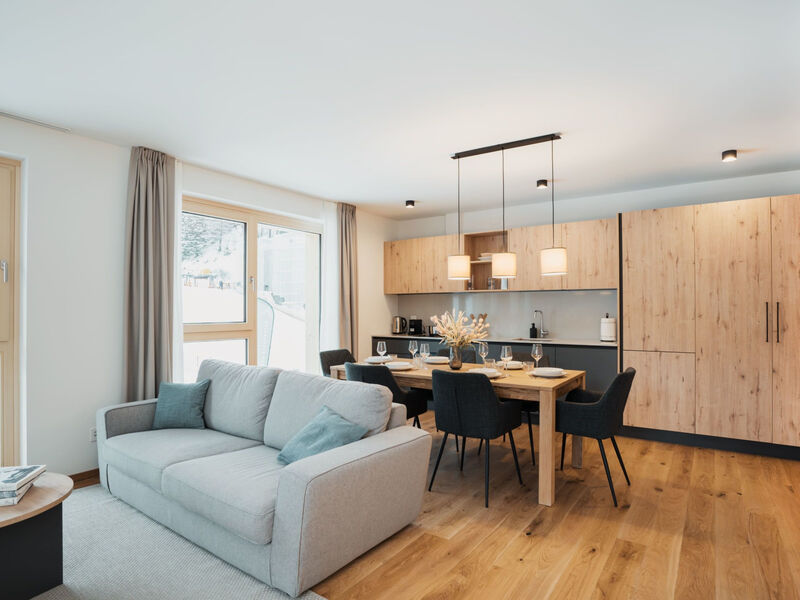 Alpine Apartments, (San Bernardino),
