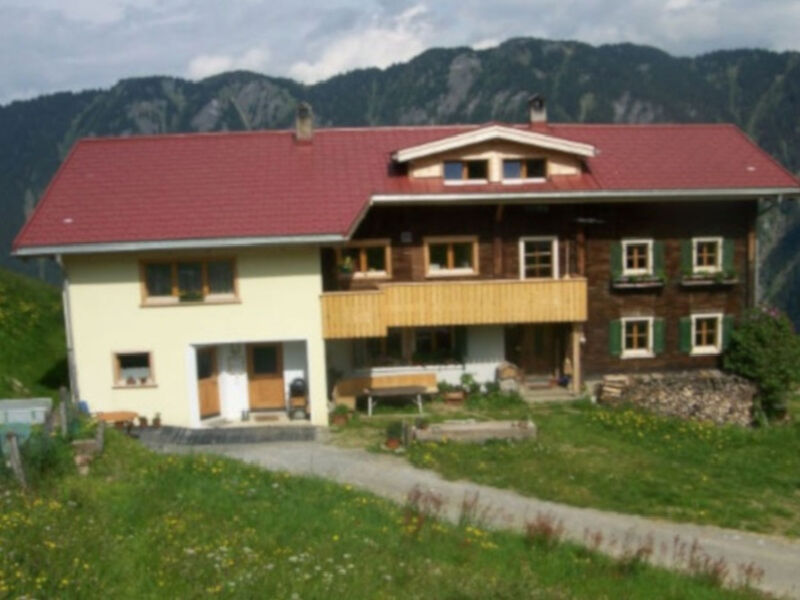 BioHof Casutt, Tenna, (Tenna), 06002B