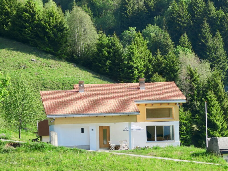 Casa Segnas/Lindt, (Segnas), 1107