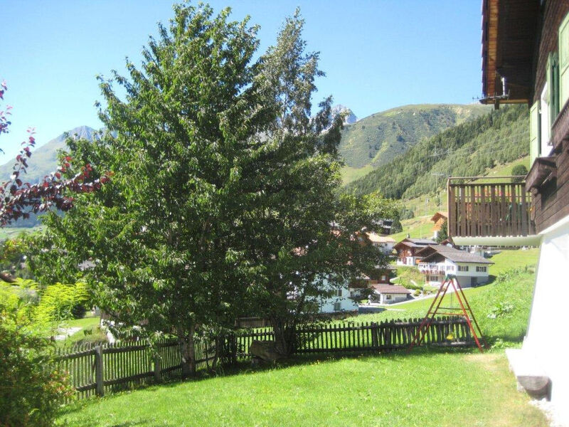 Ferienwohung Cavegn-Deplaz, (Sedrun), 126.01