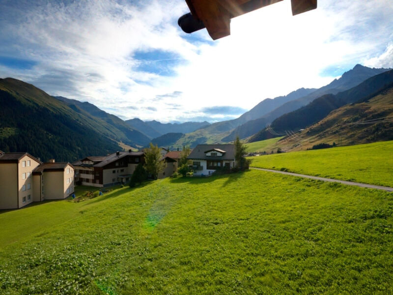 Tgèsa Garnetsch Zeller, (Sedrun), 170.03