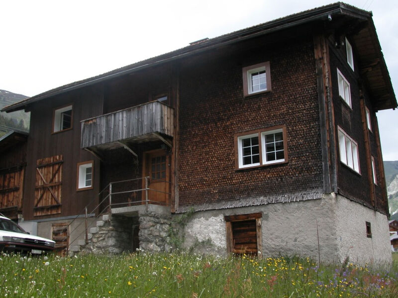 Casa Gion Giusep Cavegn, (Rueras Sedrun), 703.01