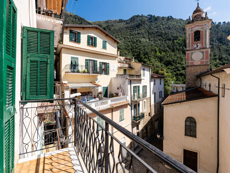 Nella Piazza