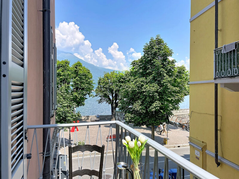 Una Finestra sul Lago
