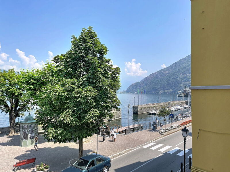 Una Finestra sul Lago