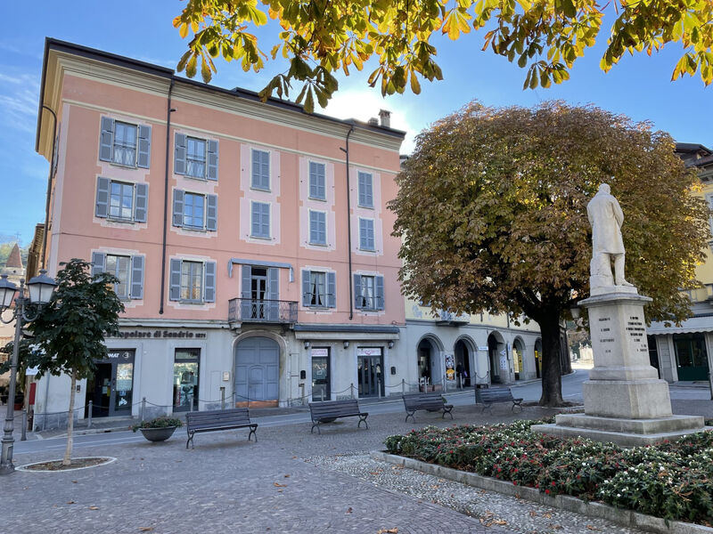 Una Finestra sul Lago