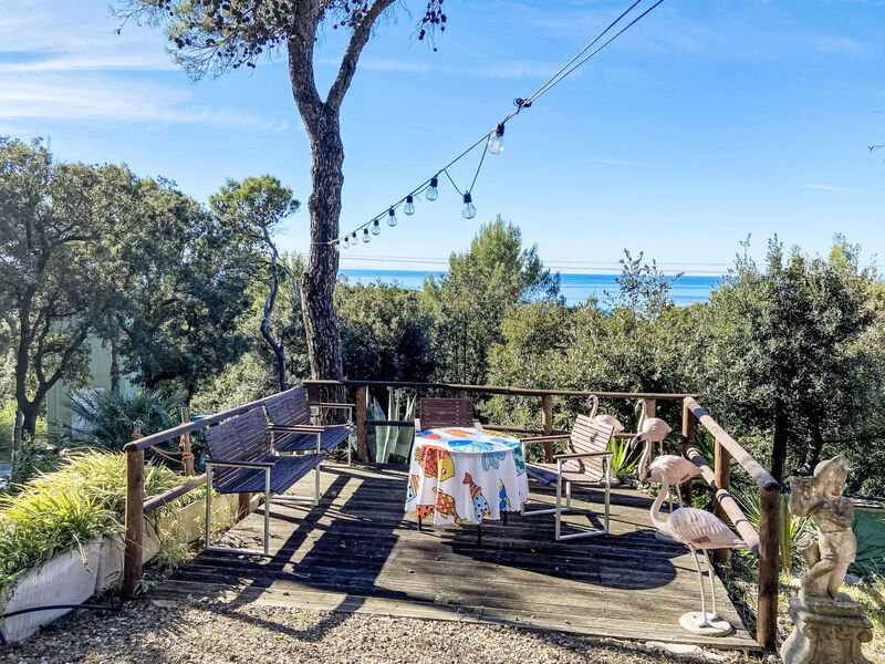 La casetta immersa nel verde