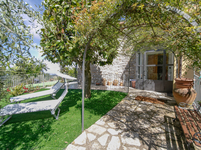Vila Elisa