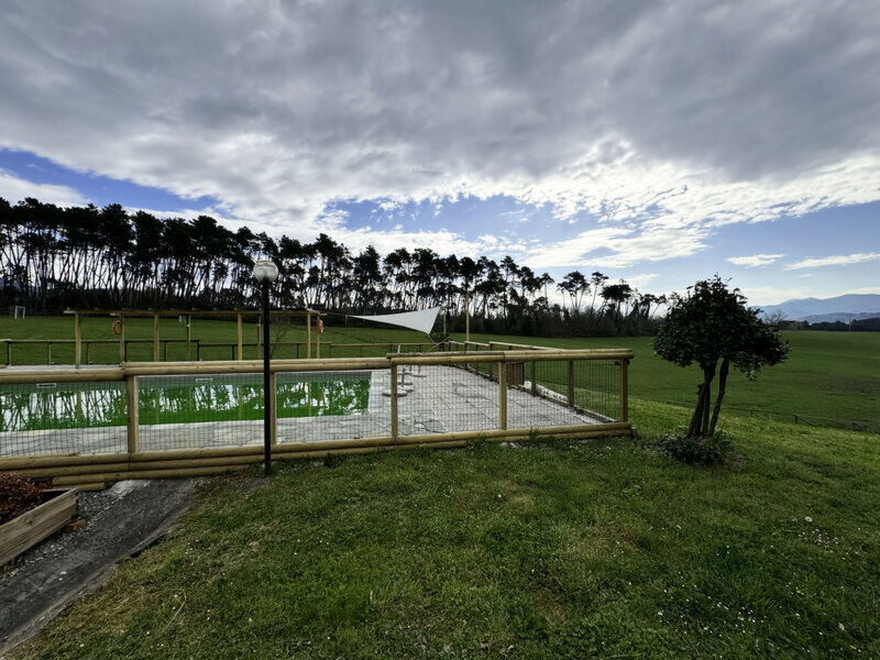 Green Hills 13