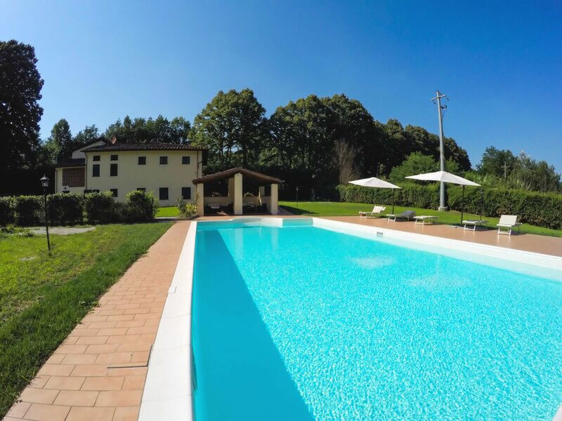 Casale 180