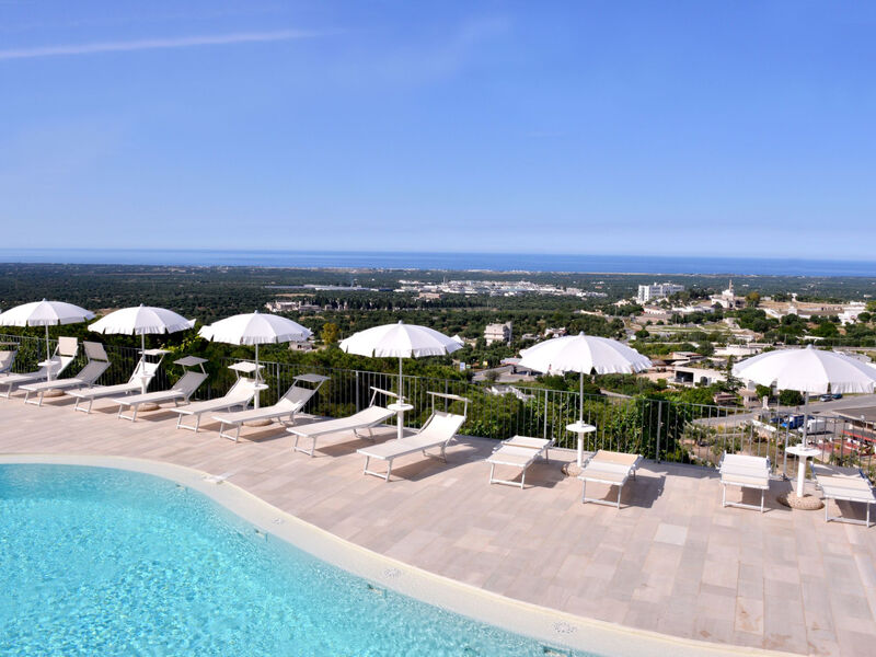 Vila Aurora - piscina panoramica - vista WOW!