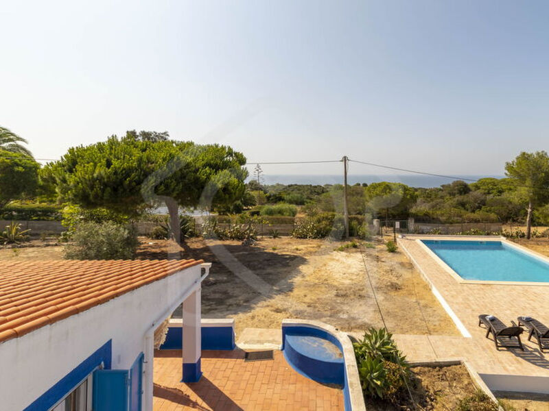 V3 Praia Da Marinha
