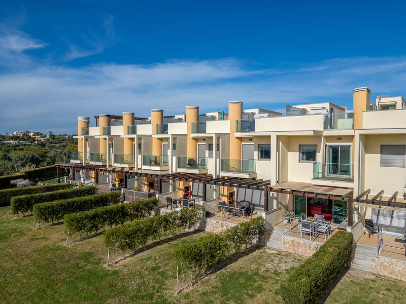 Colina View