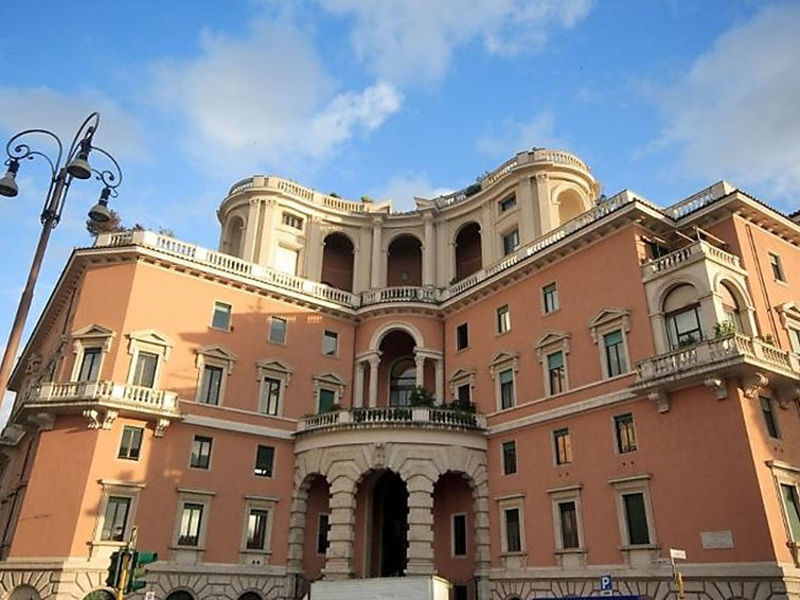 Popolo Apartment