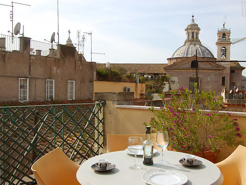 2br Piazza Navona Family Apartment