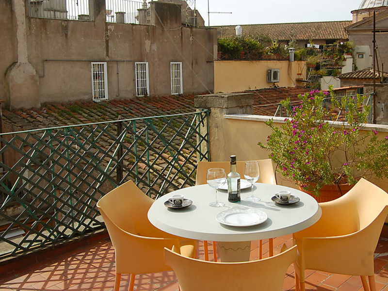 2br Piazza Navona Family Apartment