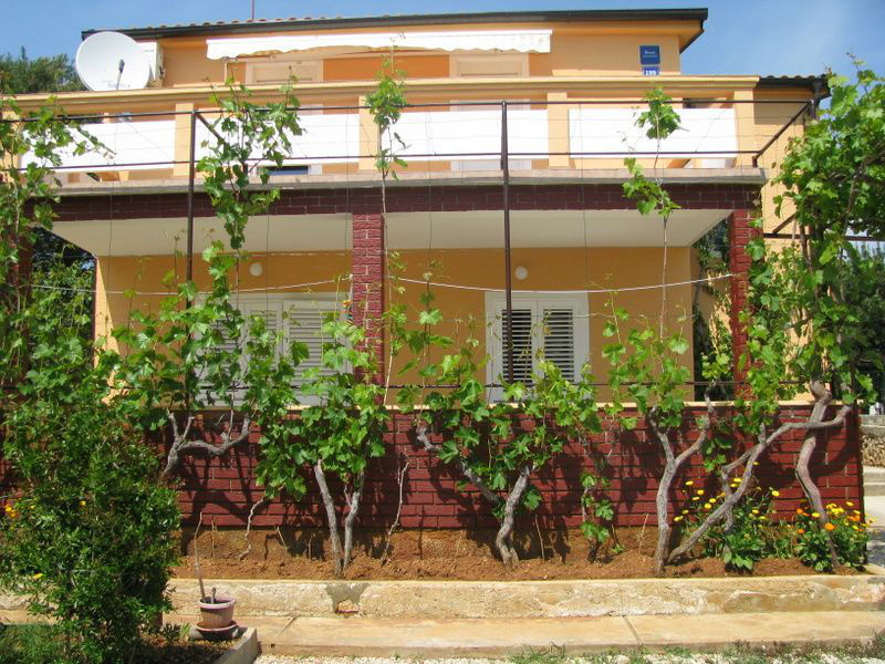 Apartmány Tajana