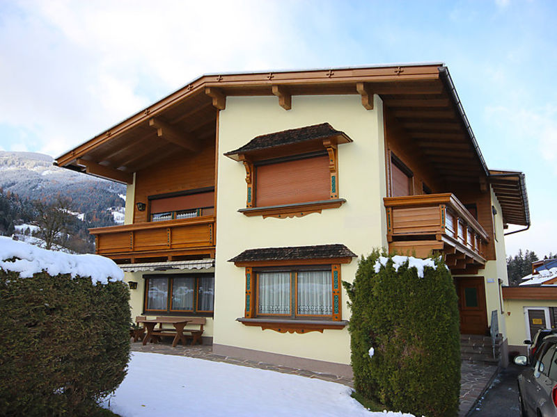 Luxner