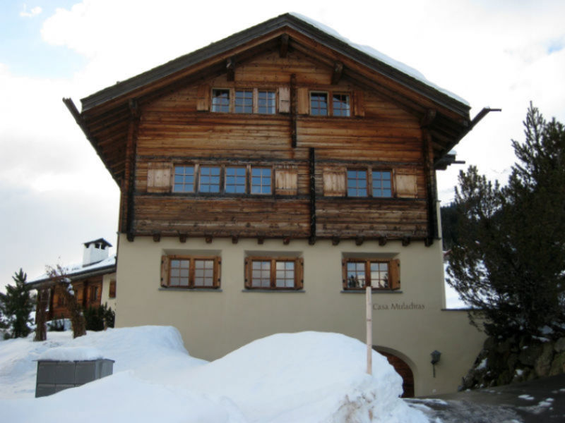 Ferienwohnung Casa Muladiras Richter Brigels