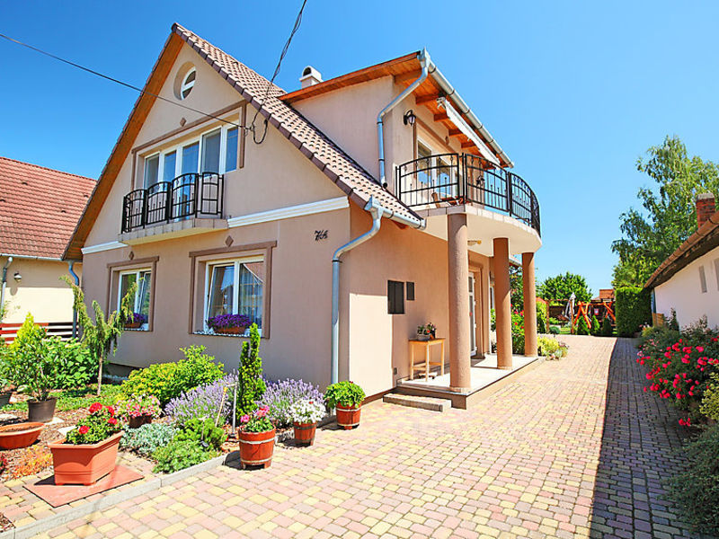 Balaton 730