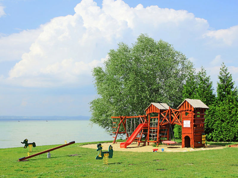 Balaton A2094