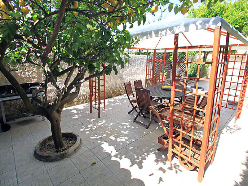 Villa Molucche