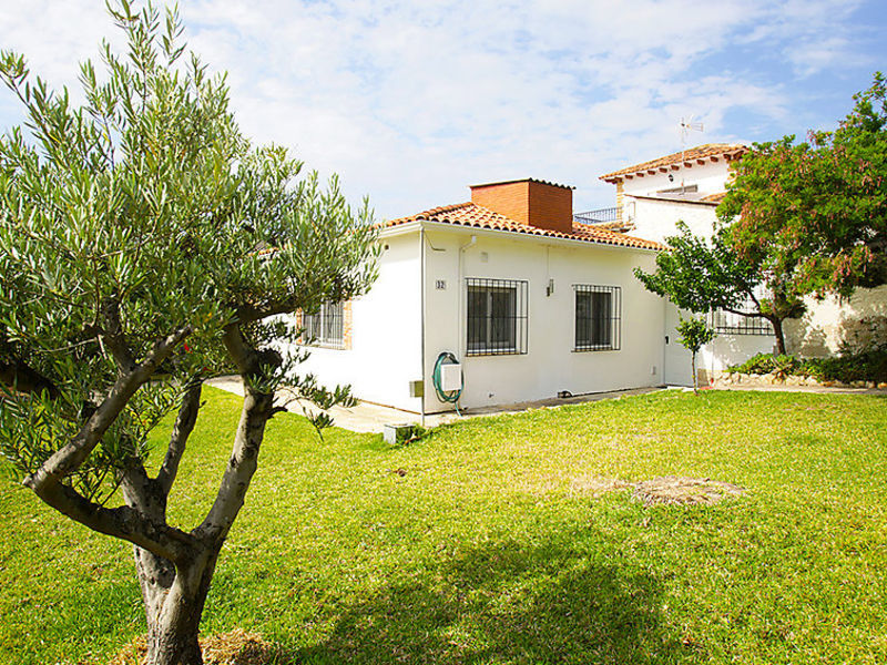 Urb Bellamar, Bruc