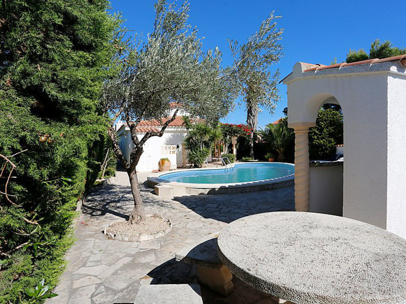 Villa Victoria