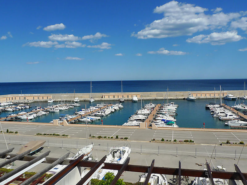 Marina Del Port