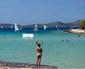 Pine Beach Pakostane
