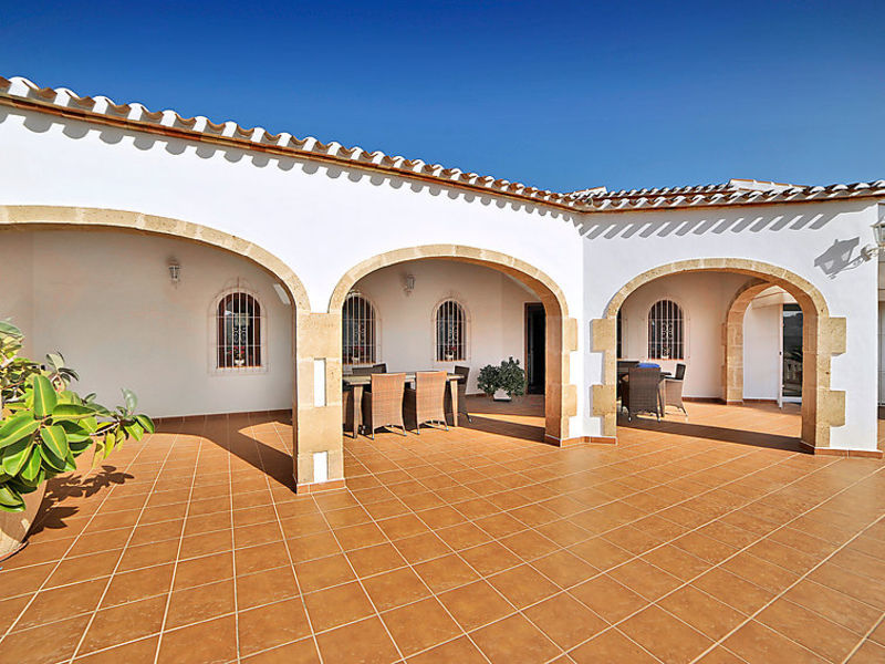 Las Tres Palmeras