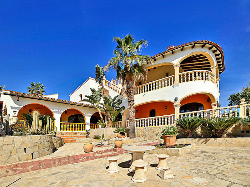 Villa Sally