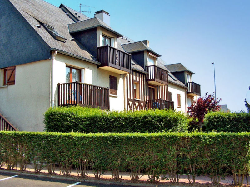 Les Cabourgeaises