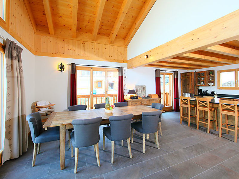 Chalet Lawrence