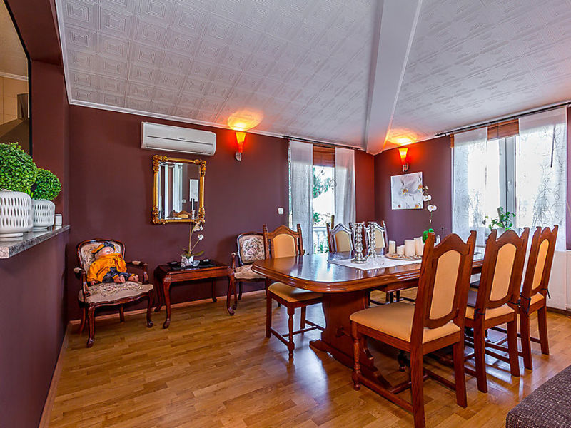 Apartments Ližnjan