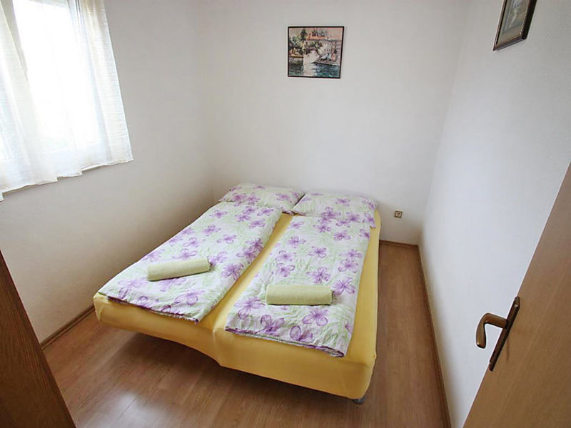 Ena 3 Veliki