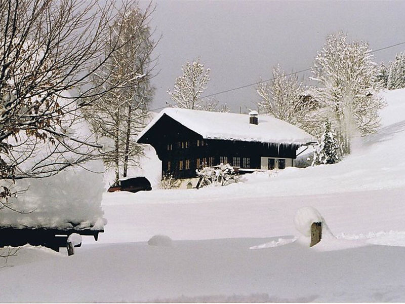 Aerneli, Chalet