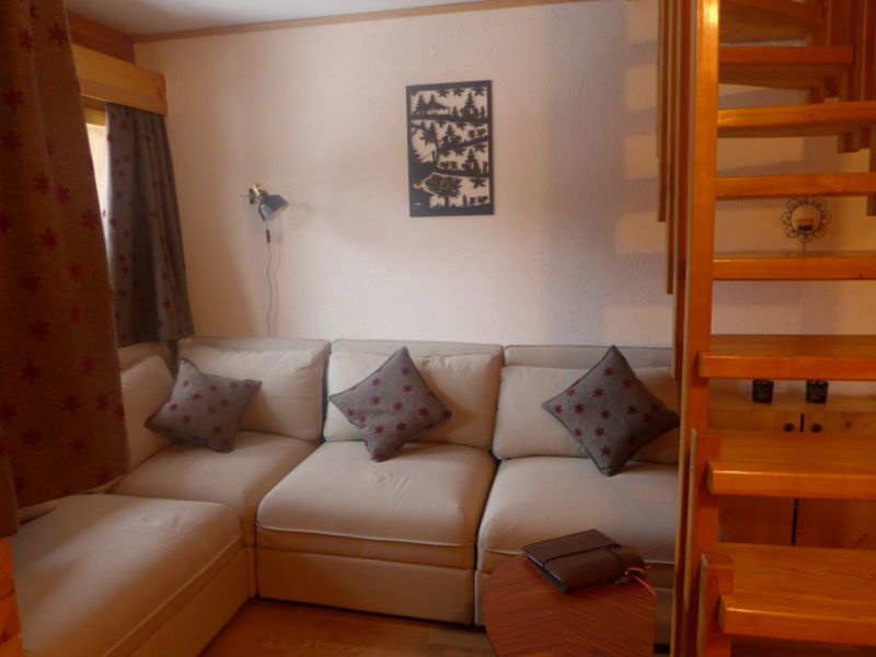 Tarcianne A Apt. 2