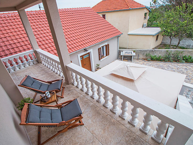 Villa Lukica