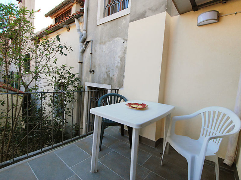 Campo San Trovaso