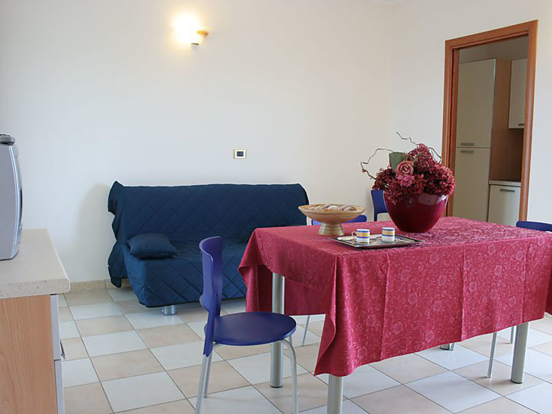 Elena Resort