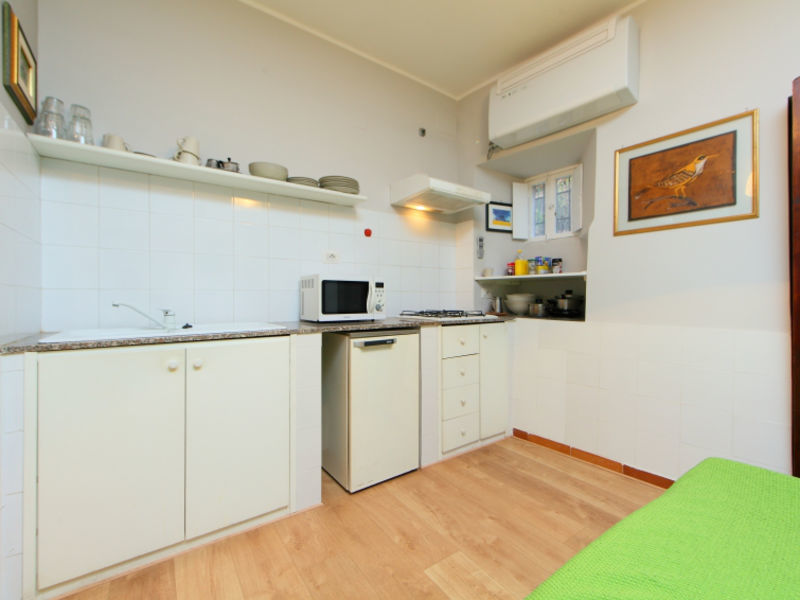 Popolo Apartment