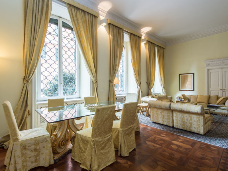 Popolo Apartment