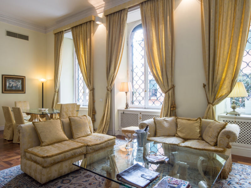 Popolo Apartment