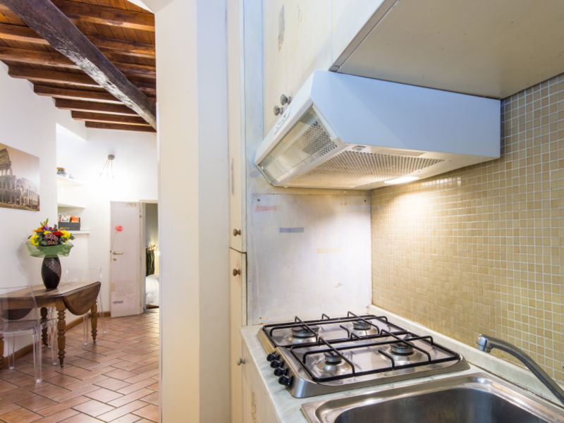 Popolo Apartment