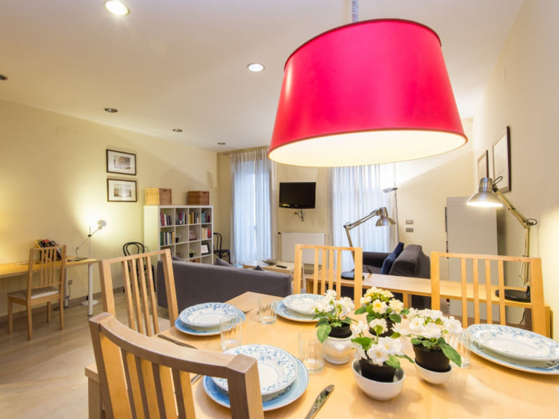 Elegant Spanish Step Apartment