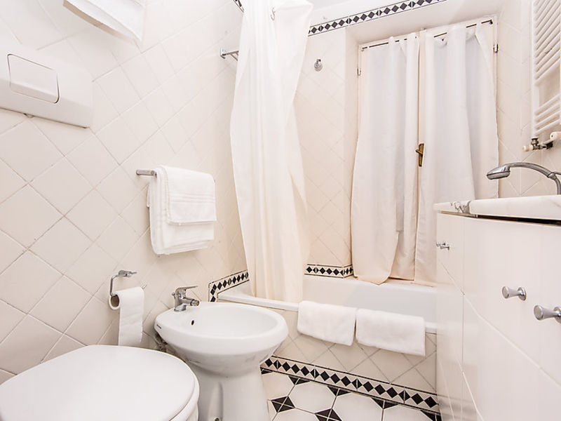 2br Piazza Navona Family Apartment
